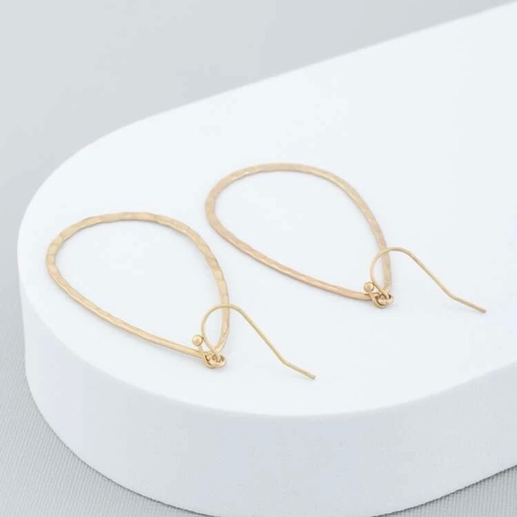 NWT Water Drop Earrings - Picture 3 of 4